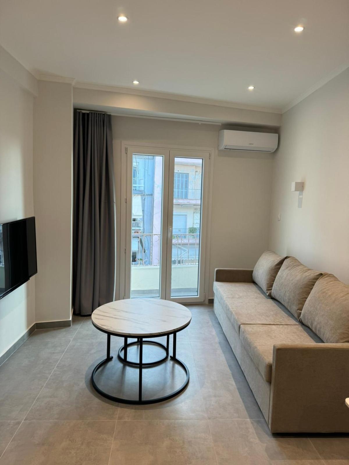 Ifestos-Your Urban Stay Thessaloniki Buitenkant foto